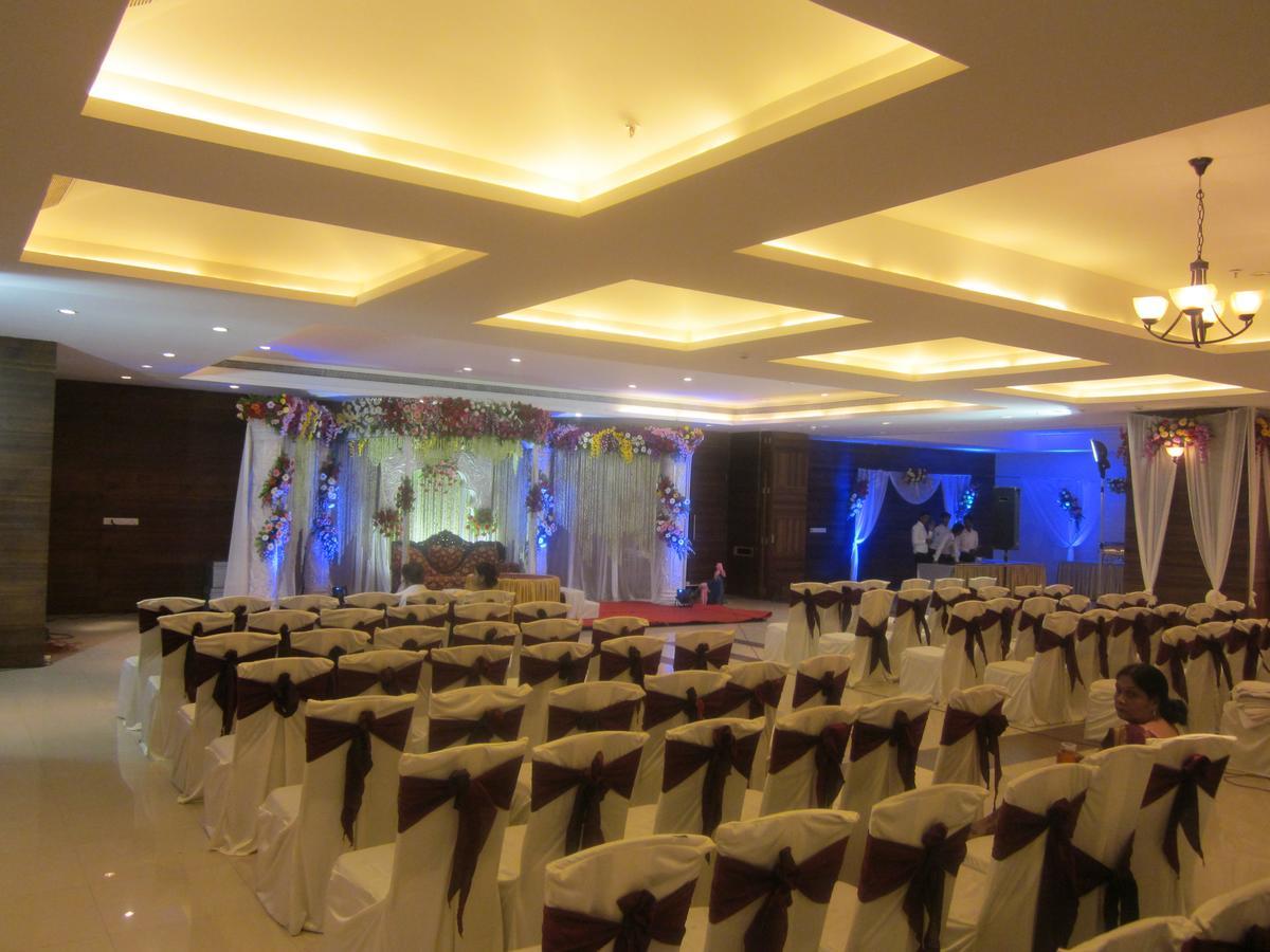 Vijaya Tej Clarks Inn Patna  Ngoại thất bức ảnh